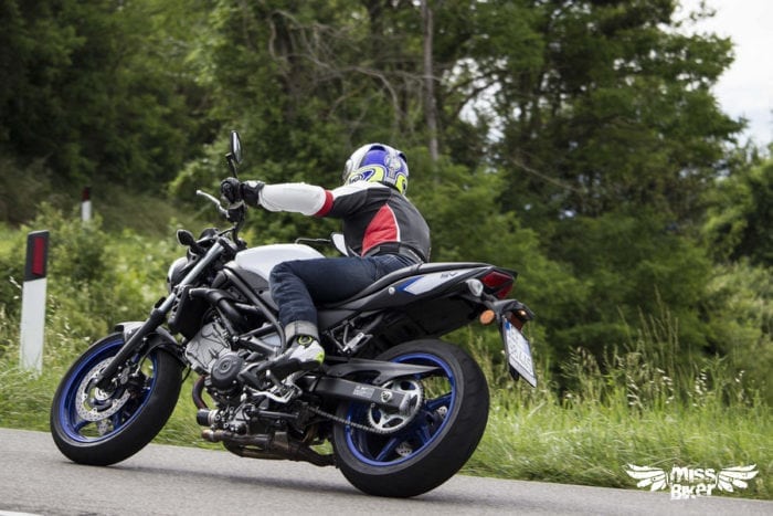 Test MissBiker: la nuova Suzuki SV650 - torna la fun bike 31