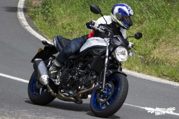 Test MissBiker: la nuova Suzuki SV650 - torna la fun bike 15