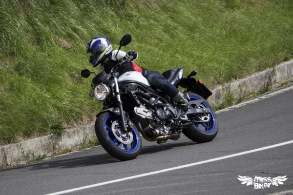 Test MissBiker: la nuova Suzuki SV650 - torna la fun bike 18
