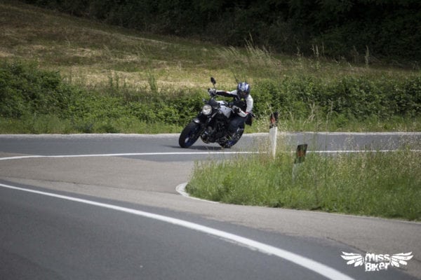 Test MissBiker: la nuova Suzuki SV650 - torna la fun bike 20